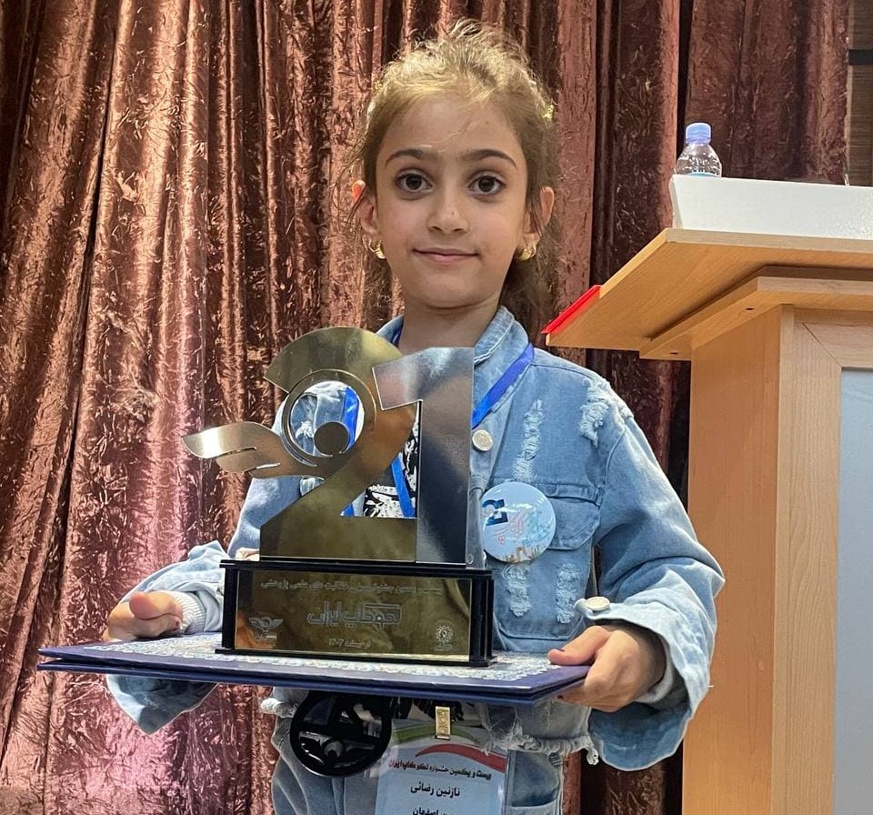 مقام دوم رشته کودک دو زبانه در مسابقات کشوری لکوکاپ ۲۱- تهران  - اردیبهشت ۱۴۰۳